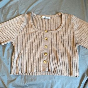 Brown buttoned aster top